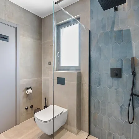 Villa Visignano With Sea & Old Town Views By Adriaticluxuryvillas Višnjan